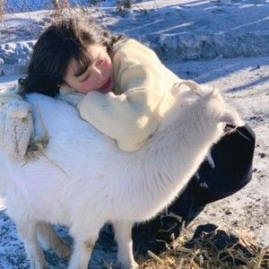 Meet your Posher, Brown